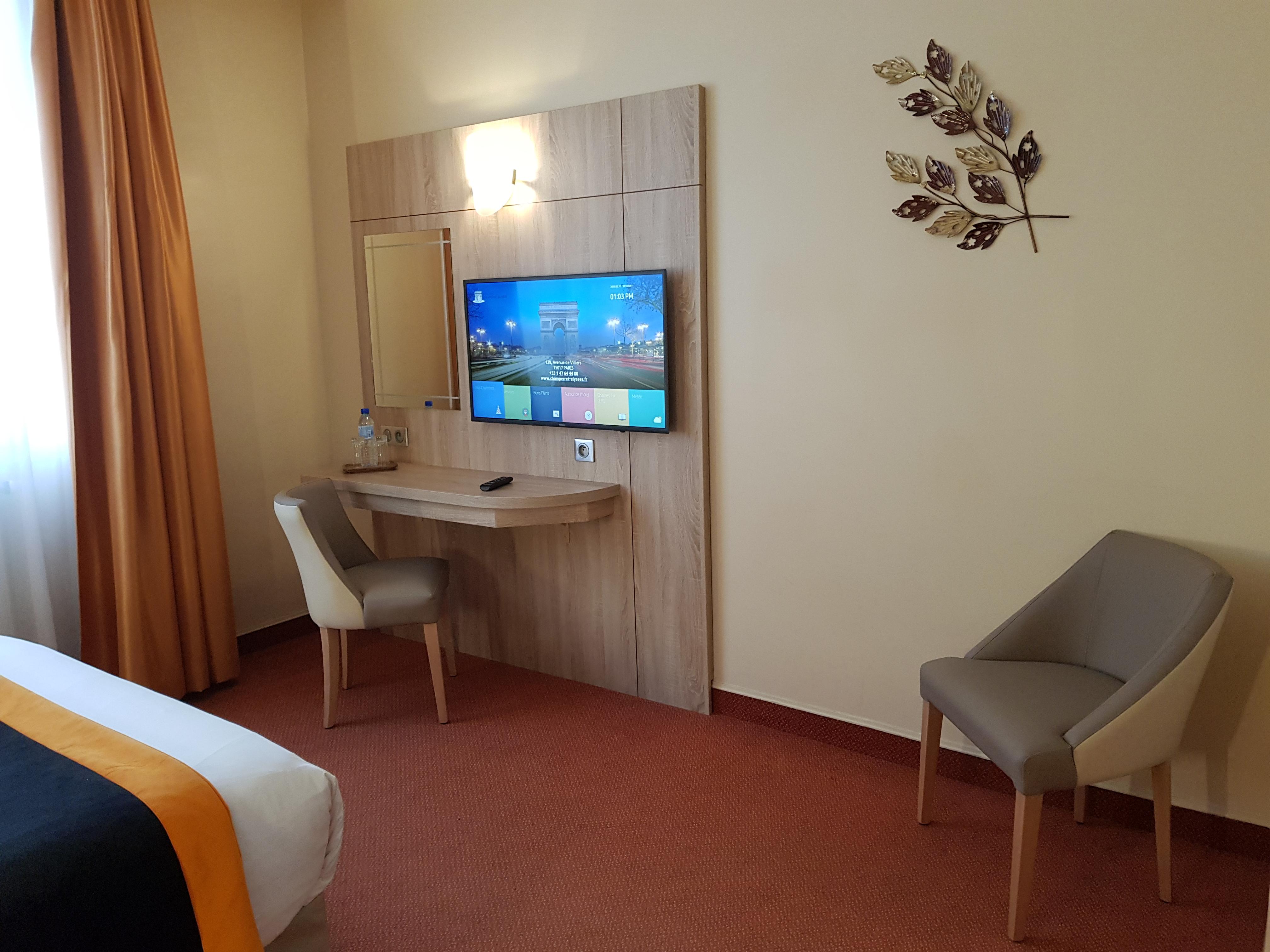 Champerret Elysees Hotel París