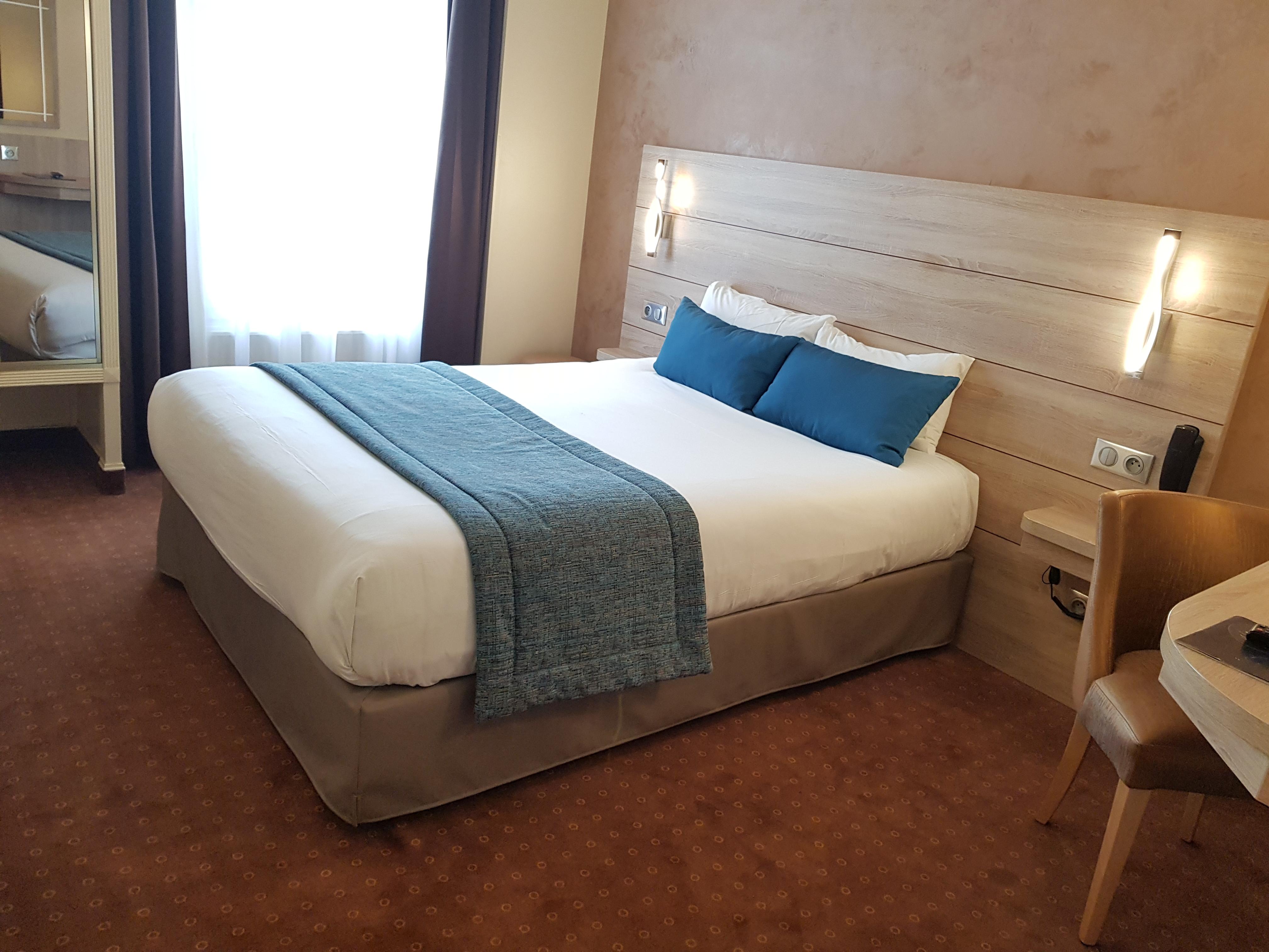 Hotel Champerret Elysees París