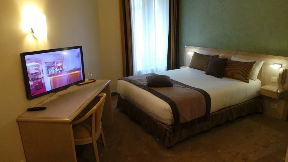 Hotel Champerret Elysees París